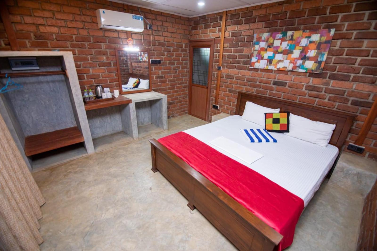 Click Hiriketiya Hotel Dickwella Exterior photo