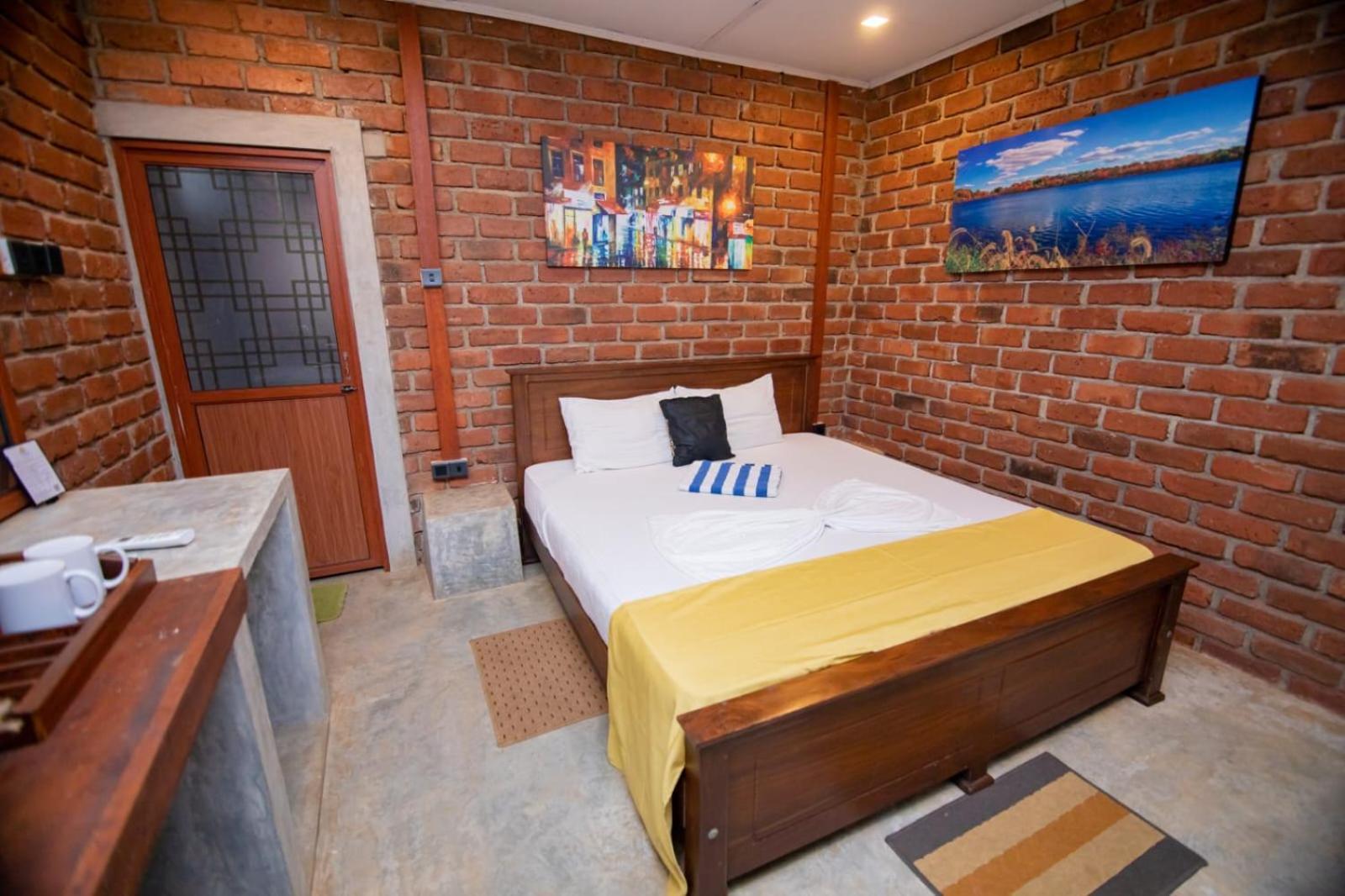 Click Hiriketiya Hotel Dickwella Exterior photo