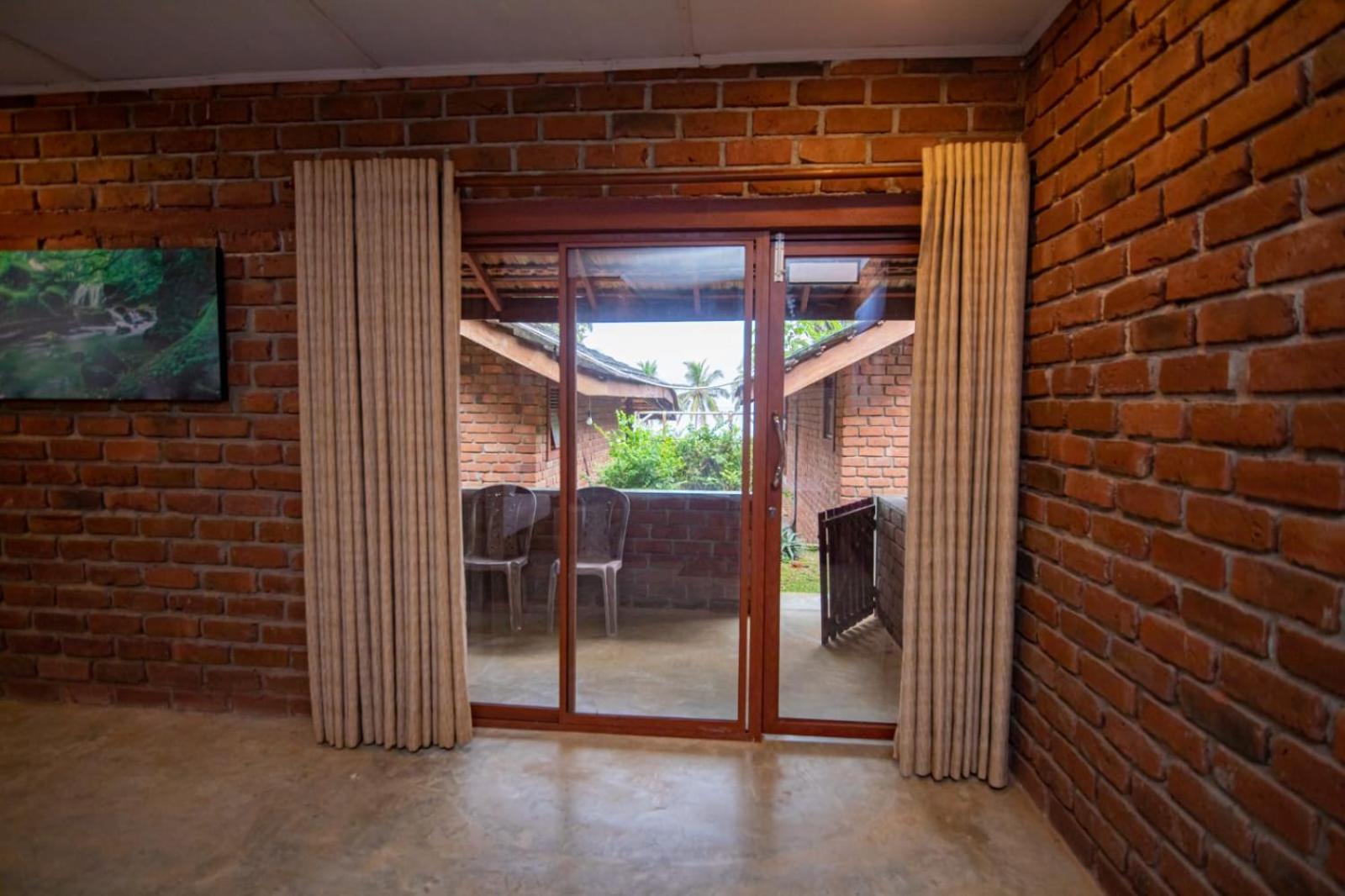 Click Hiriketiya Hotel Dickwella Exterior photo