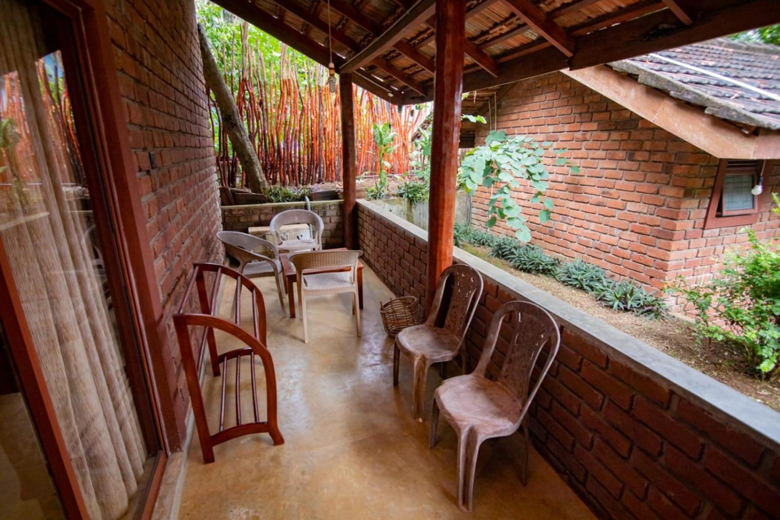 Click Hiriketiya Hotel Dickwella Exterior photo